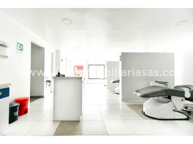 Local en arriendo en El Centro, Manizales, 216 m² · foto 19 de 22