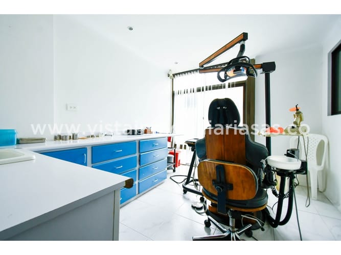 Local en venta en El Centro, Manizales, 216 m² · foto 5 de 23