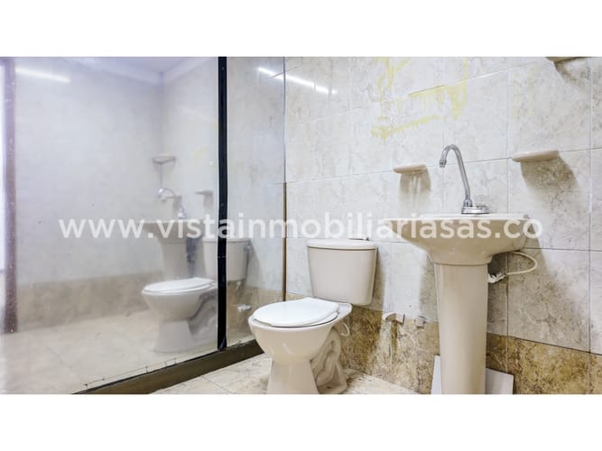 Local en arriendo en El Centro, Manizales, 37 m² · foto 2 de 3
