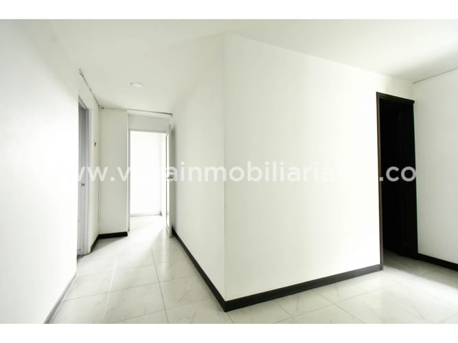 Local en venta en El Centro, Manizales, 216 m² · foto 15 de 23