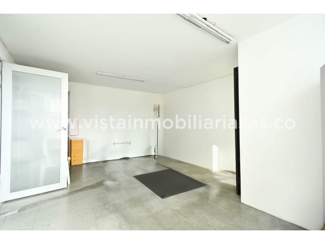 Local en venta en El Centro, Manizales, 216 m² · foto 16 de 23