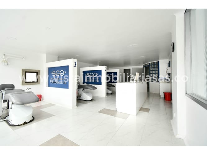 Local en venta en El Centro, Manizales, 216 m² · foto 19 de 23