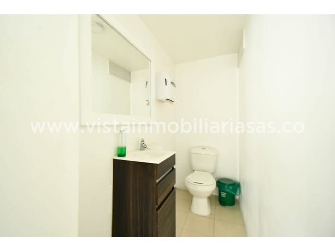 Local en venta en El Centro, Manizales, 216 m² · foto 23 de 23