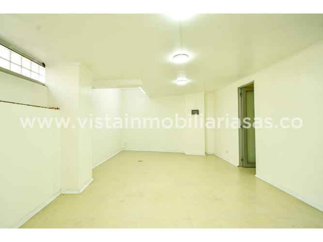 Consultorio en venta en Versalles, Manizales, 24 m² · foto 4 de 6