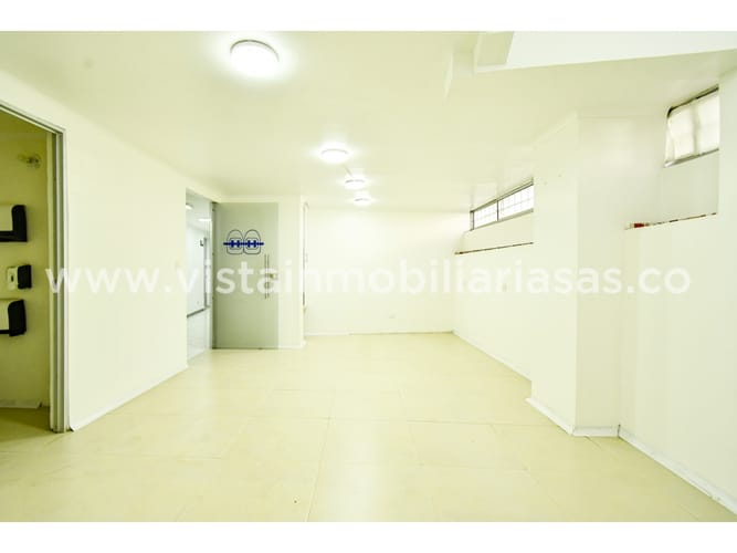 Consultorio en venta en Versalles, Manizales, 24 m² · foto 5 de 6