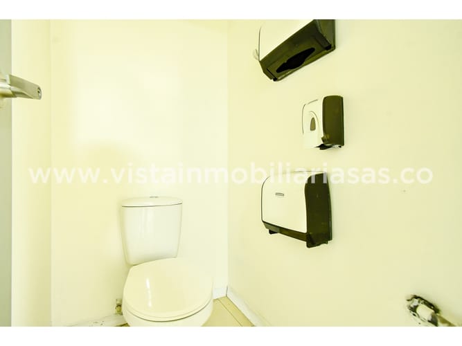 Consultorio en venta en Versalles, Manizales, 24 m² · foto 6 de 6