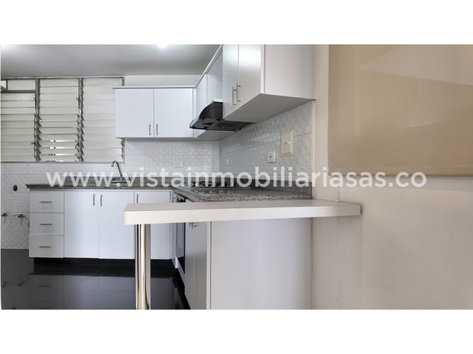 Apartaestudio en venta en Milan, Manizales, 42 m² · foto 2 de 10