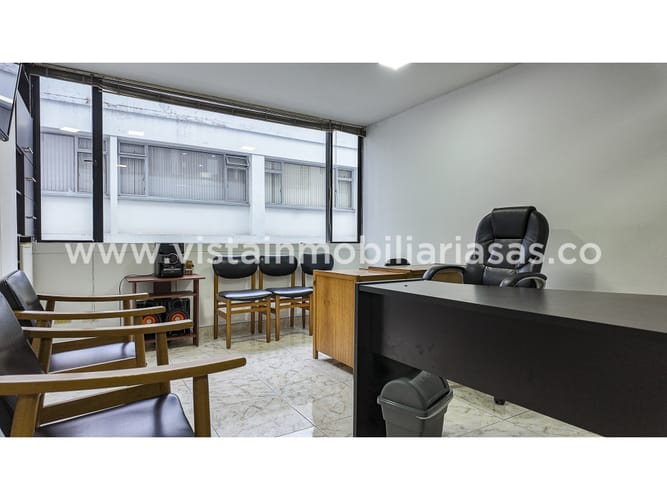 Oficina en venta en El Centro, Manizales, 22 m² · foto 3 de 3