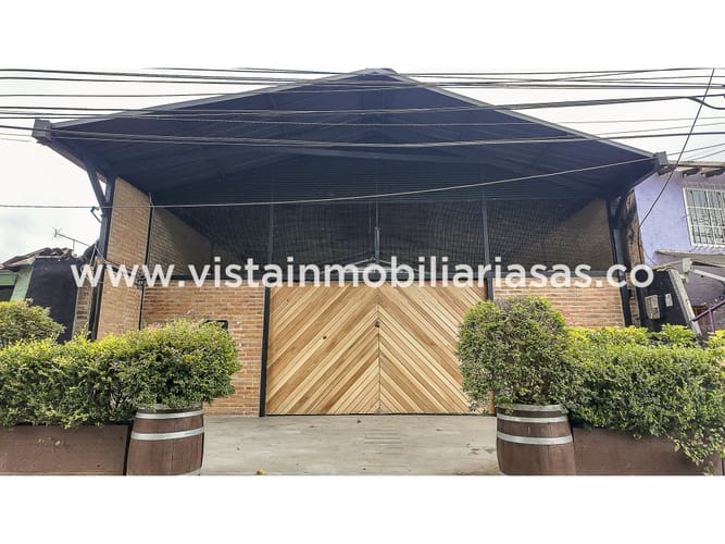 Local en arriendo en Milan, Manizales, 200 m² · foto 2 de 8