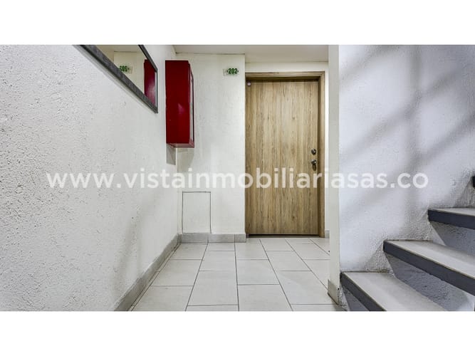 Edificio en venta en Palermo, Manizales, 1000 m² · foto 2 de 21