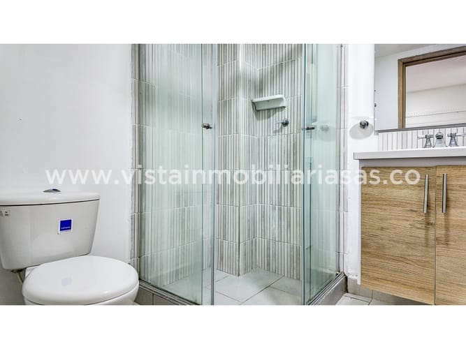 Edificio en venta en Palermo, Manizales, 1000 m² · foto 3 de 21