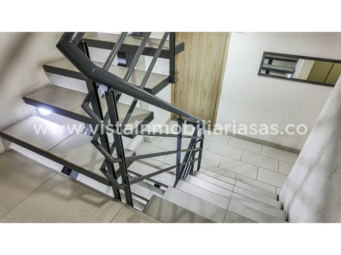 Edificio en venta en Palermo, Manizales, 1000 m² · foto 11 de 21