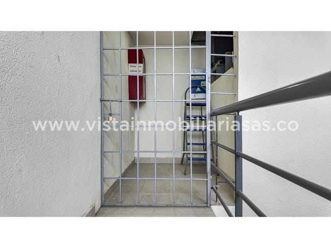 Edificio en venta en Palermo, Manizales, 1000 m² · foto 16 de 21