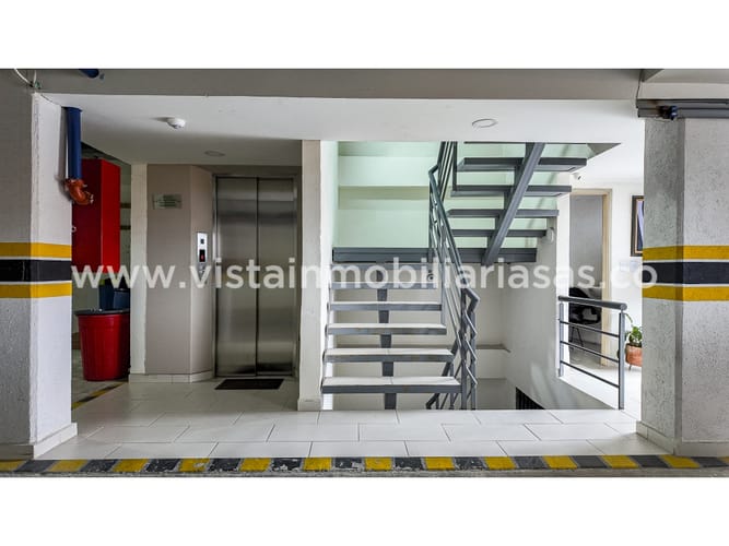 Edificio en venta en Palermo, Manizales, 1000 m² · foto 17 de 21