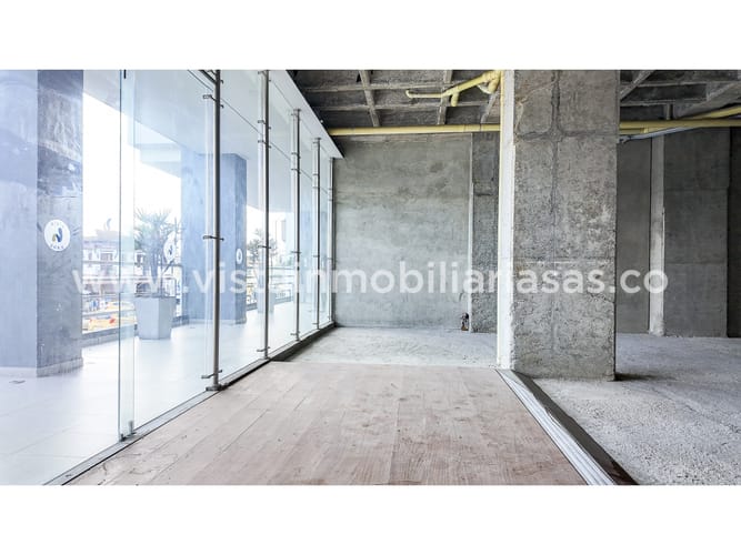 Local en arriendo en Saenz, Manizales, 208 m² · foto 3 de 13