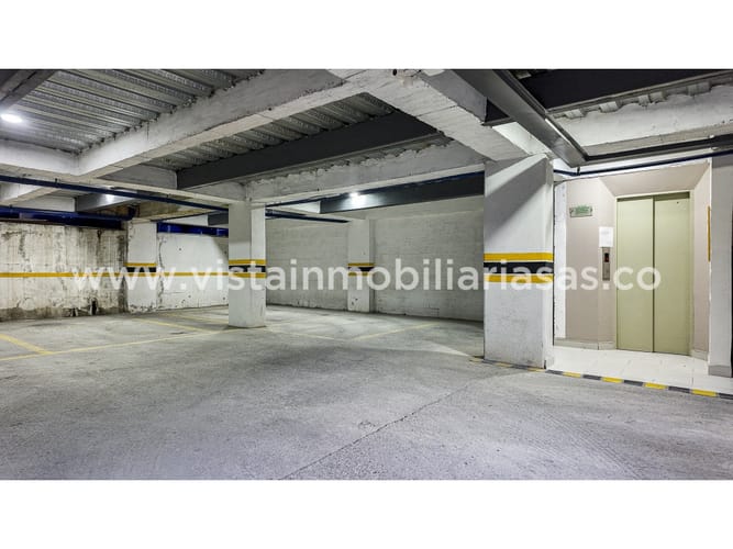 Edificio en venta en Palermo, Manizales, 1000 m² · foto 19 de 21