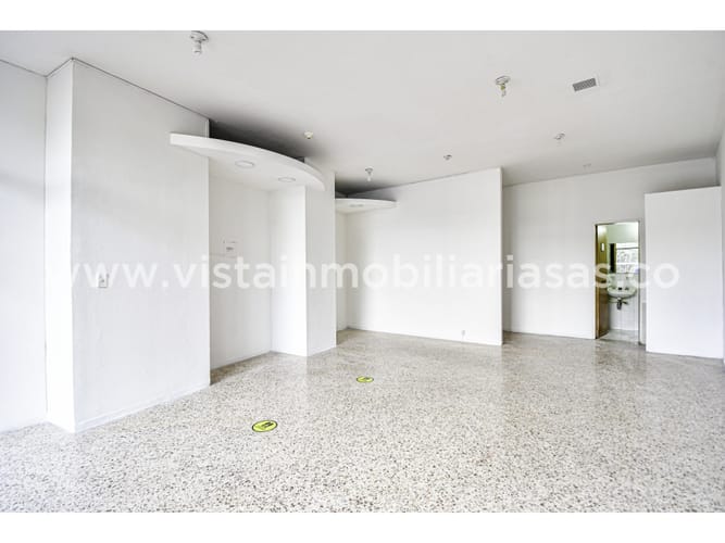 Local en venta en Avenida Santander, Manizales, 40 m² · foto 3 de 6