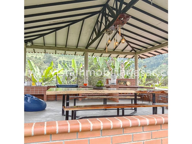 Finca en venta en La China, Manizales, 420 m² · foto 12 de 13