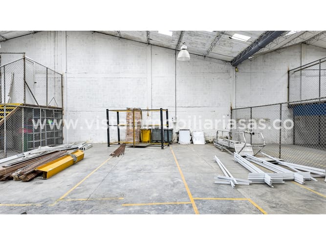 Bodega en arriendo en Malteria, Manizales, 498 m² · foto 5 de 13