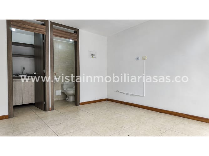 Local en venta en Palermo, Manizales, 11 m² · foto 2 de 5
