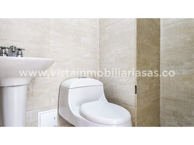 Local en venta en Palermo, Manizales, 11 m² · foto 5 de 5
