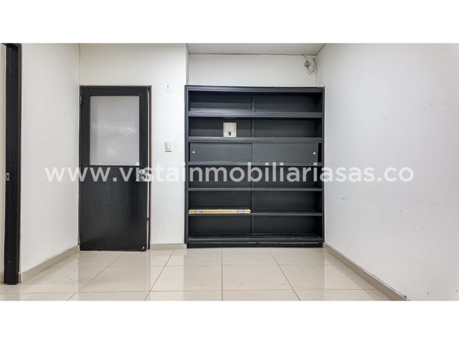 Oficina en venta en El Centro, Manizales, 50 m² · foto 2 de 7