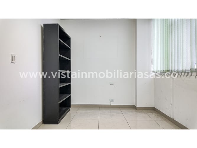 Oficina en venta en El Centro, Manizales, 50 m² · foto 3 de 7