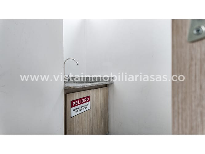 Local en arriendo en Avenida Santander, Manizales, 170 m² · foto 12 de 13