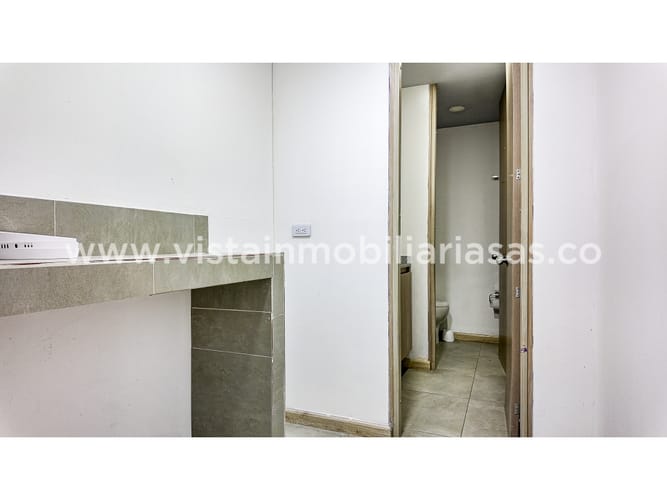 Local en venta en Avenida Santander, Manizales, 170 m² · foto 10 de 13