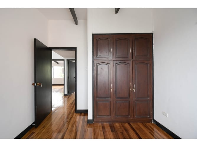 Finca en arriendo en Avenida Santander, Manizales, 277 m² · foto 17 de 24