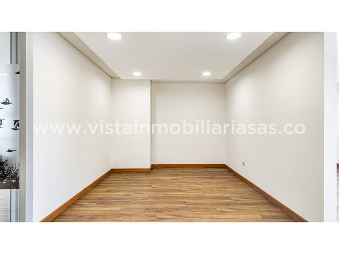 Oficina en arriendo en El Centro, Manizales, 223 m² · foto 7 de 21