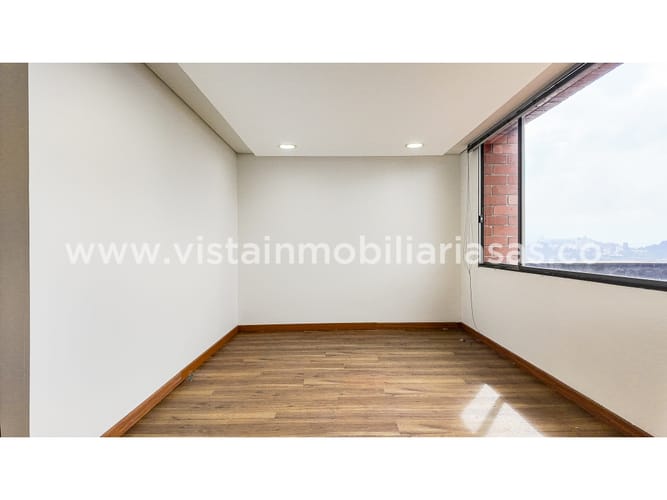 Oficina en arriendo en El Centro, Manizales, 223 m² · foto 14 de 21