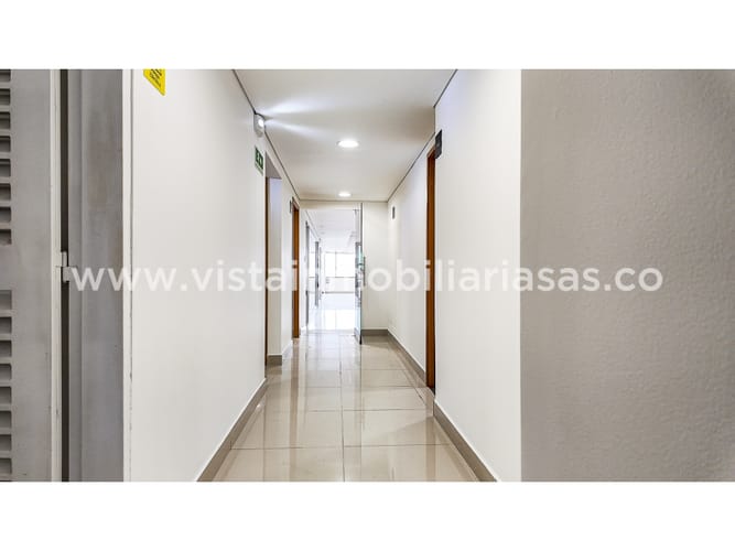 Oficina en arriendo en El Centro, Manizales, 223 m² · foto 15 de 21