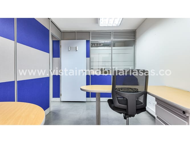 Oficina en venta en Avenida Santander, Manizales, 126 m² · foto 3 de 22