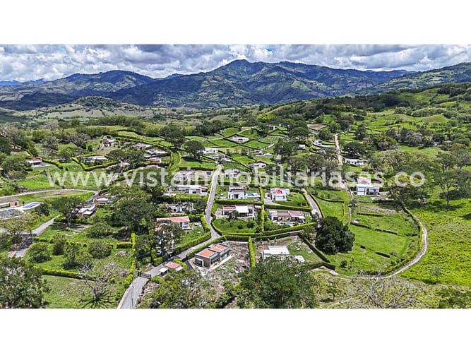 Lote en venta en Kilometro 41, Manizales, 1118 m² · foto 2 de 10