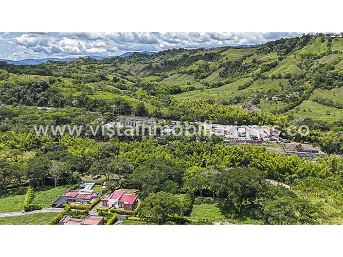 Lote en venta en Kilometro 41, Manizales, 1118 m² · foto 4 de 10