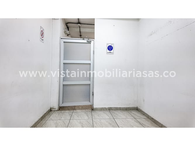 Bodega en venta en Vía Panamericana, Manizales, 3580 m² · foto 13 de 24