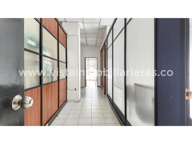 Bodega en venta en Vía Panamericana, Manizales, 3580 m² · foto 23 de 24