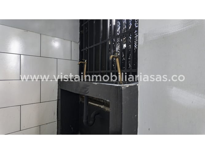 Edificio en arriendo en Milan, Manizales, 255 m² · foto 22 de 24