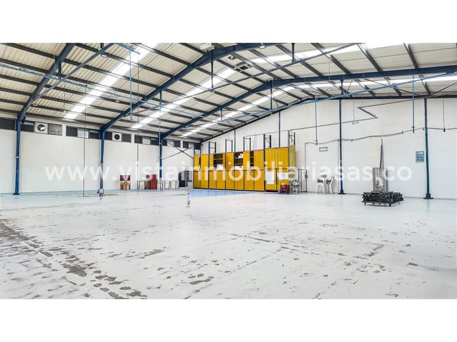 Bodega en arriendo en Vía Panamericana, Manizales, 3580 m² · foto 3 de 24