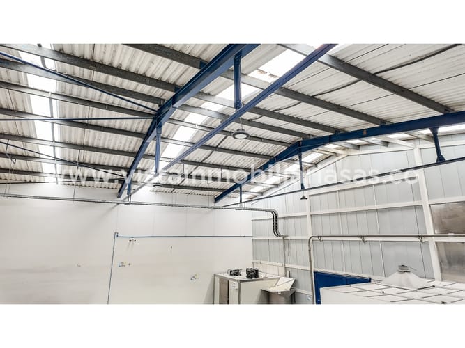 Bodega en arriendo en Vía Panamericana, Manizales, 3580 m² · foto 4 de 24