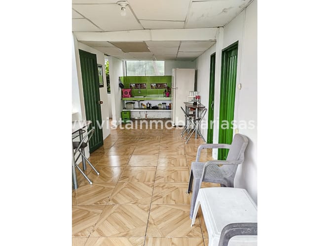 Finca en venta en Morrogacho, Manizales, 445 m² · foto 2 de 3