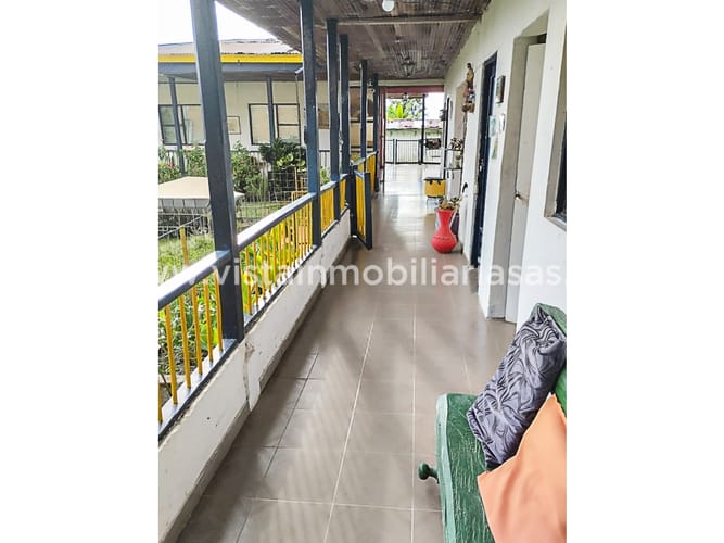 Finca en venta en Morrogacho, Manizales, 445 m² · foto 3 de 3