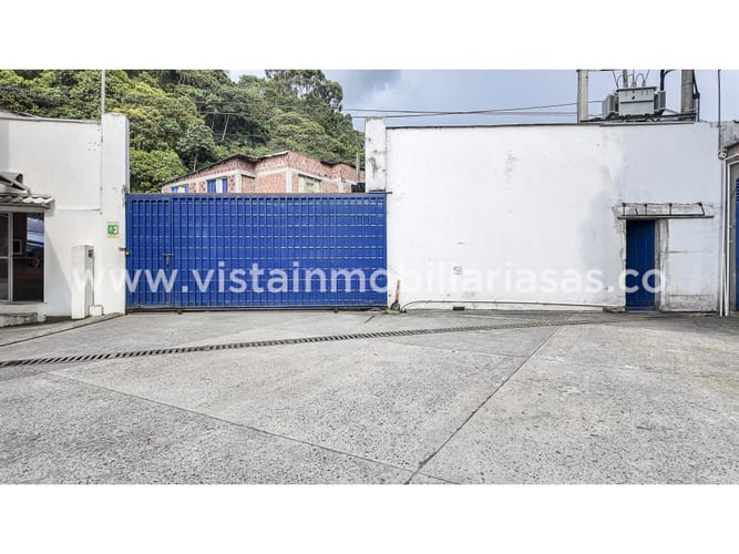 Bodega en arriendo en Vía Panamericana, Manizales, 3580 m² · foto 21 de 24