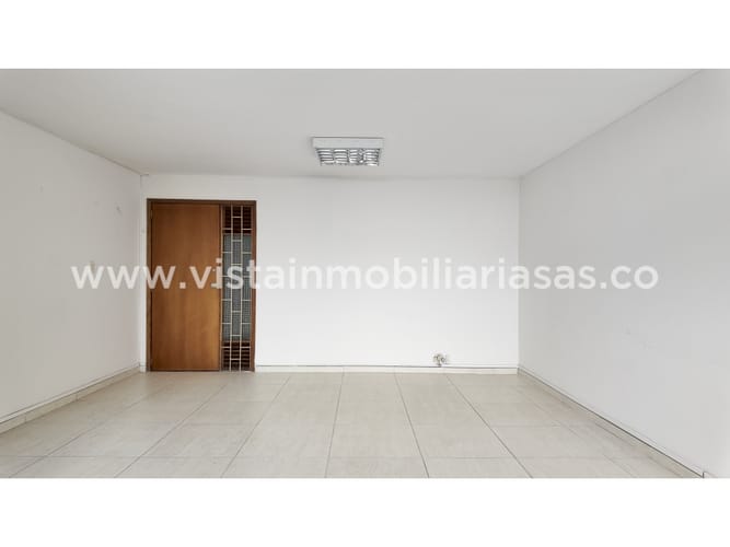 Oficina en arriendo en El Centro, Manizales, 32 m² · foto 3 de 5