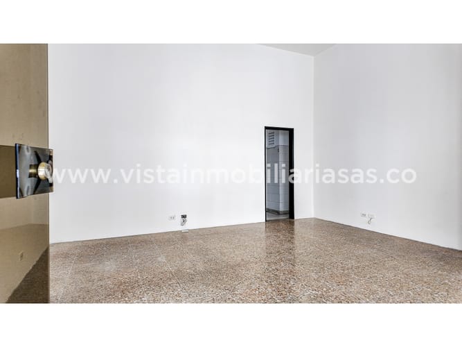 Oficina en arriendo en El Centro, Manizales, 32 m² · foto 3 de 5