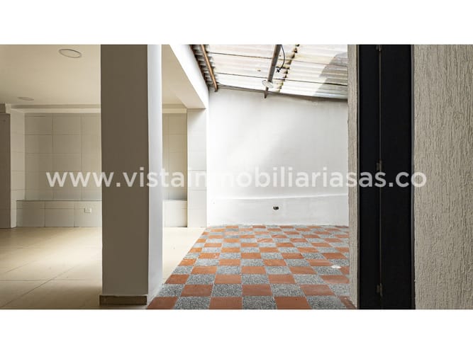 Local en arriendo en Alta Suiza, Manizales, 130 m² · foto 4 de 9