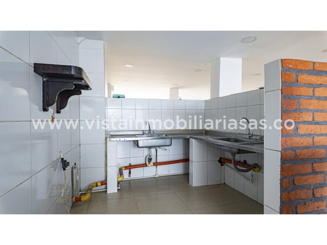 Local en arriendo en Alta Suiza, Manizales, 130 m² · foto 7 de 9