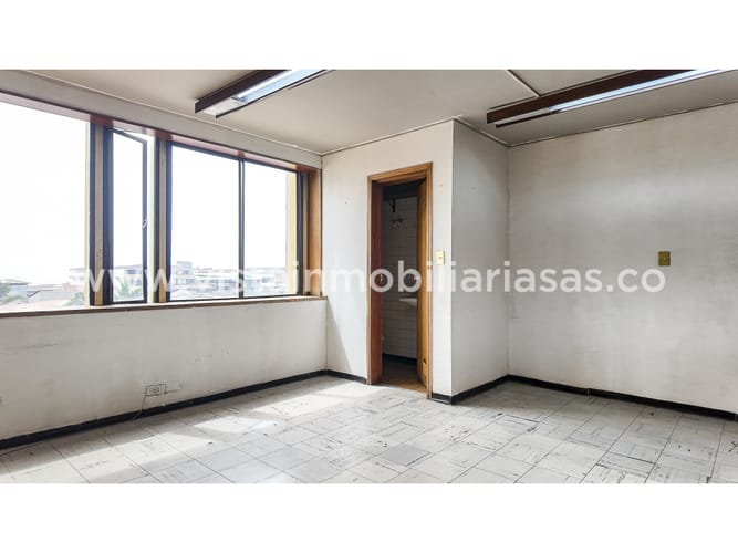 Oficina en venta en El Centro, Manizales, 99 m² · foto 10 de 14