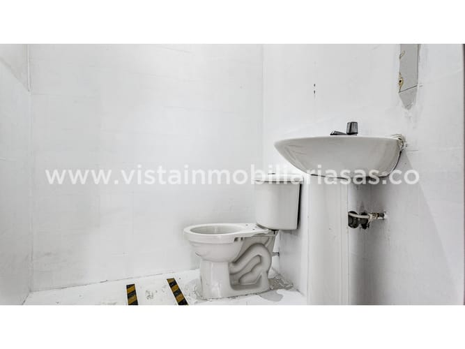 Local en arriendo en Avenida Santander, Manizales, 222 m² · foto 8 de 9